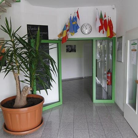 Greencity Boardinghouse ไฟรบวร์กอิมไบรส์เกา ภายนอก รูปภาพ